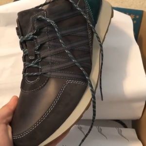 Dansko NIB sneakers!